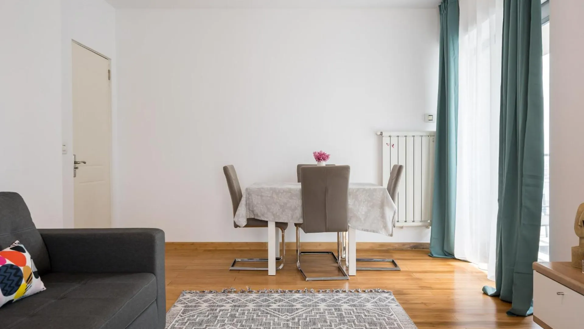 Skyline - Premium 1Br In Timpuri Noi Apartment Bucureşti