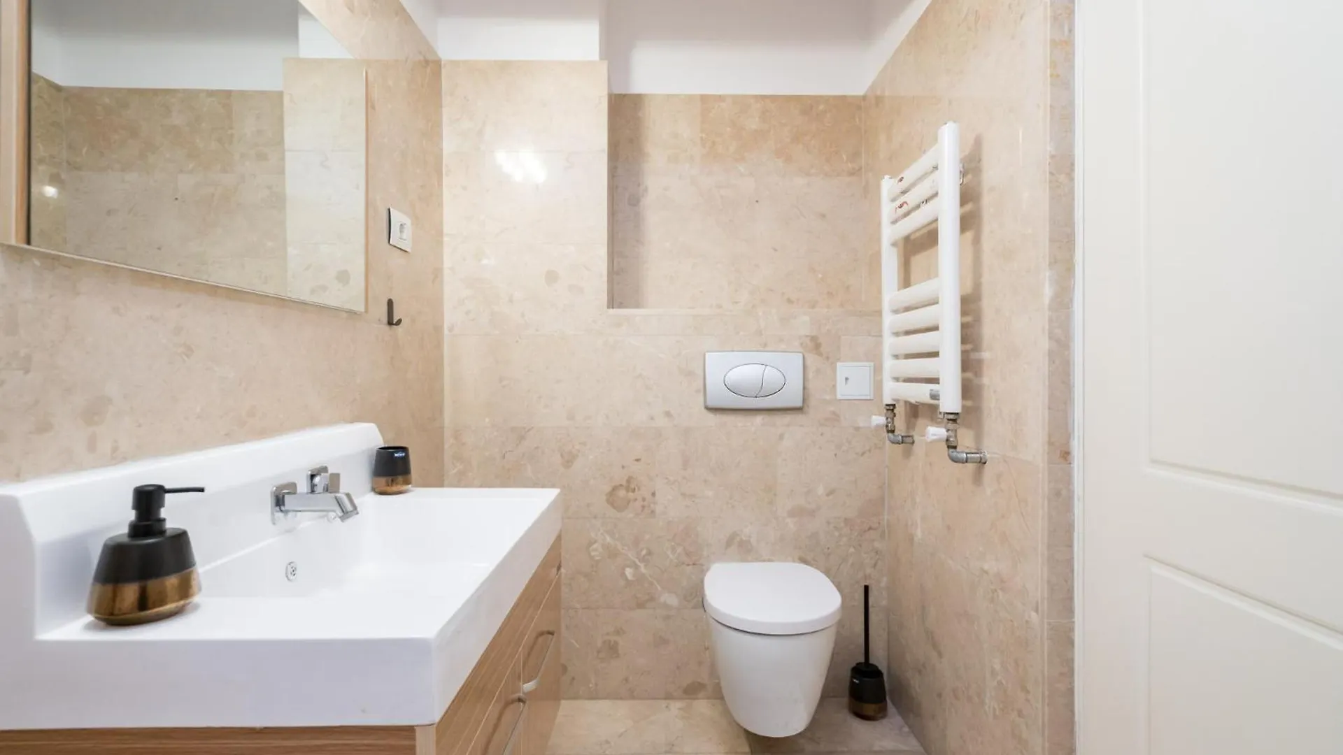 Skyline - Premium 1Br In Timpuri Noi Apartment Bucureşti